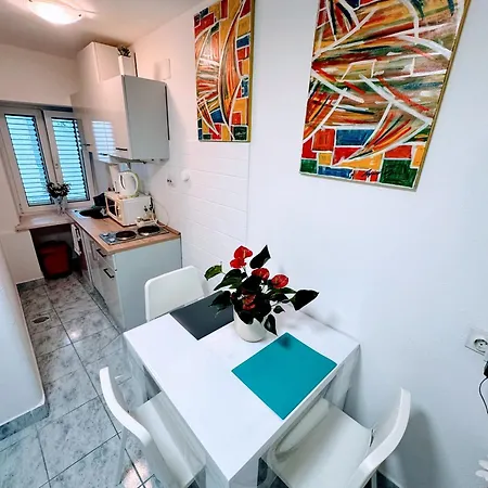 Blago Star Center Διαμέρισμα *