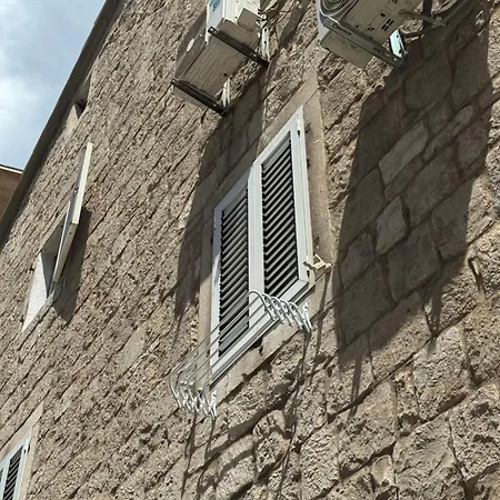 Blago Star Center Διαμέρισμα *