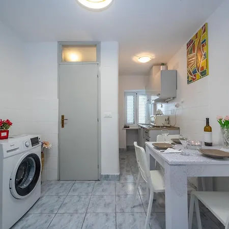 Blago Star Center Apartment Split