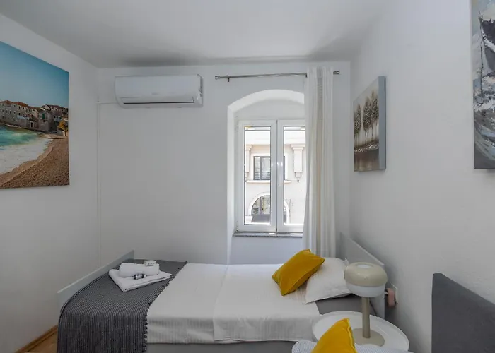 Blago Star Center Apartman *