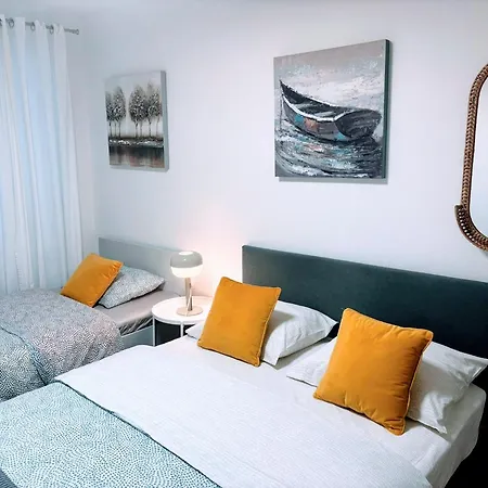 Blago Star Center شقة سبليت